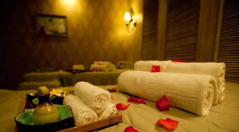 上海宝山高端水疗spa会馆就这样带着清风月静抚慰了光阴悲喜